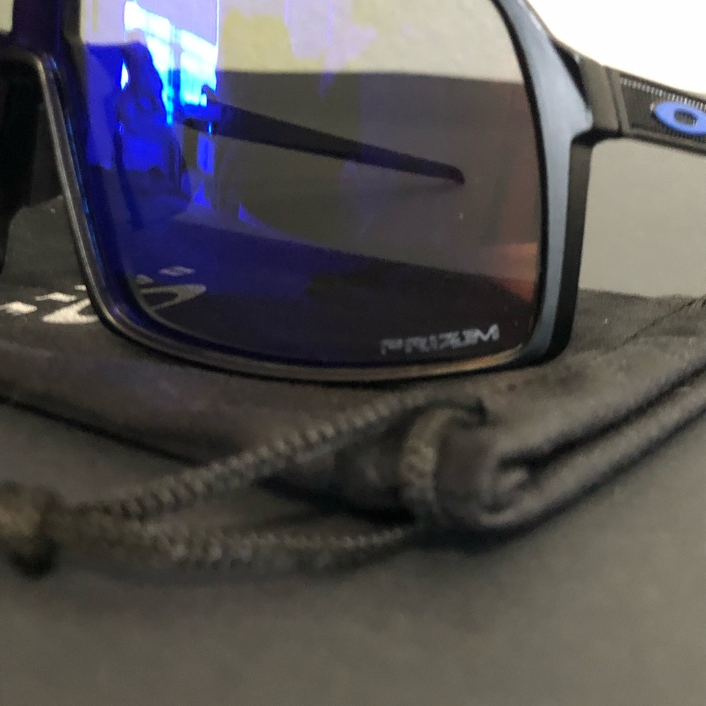 Oakley Sutro Blue Reflective Sunglasses OO9406 - Picture 5 of 8